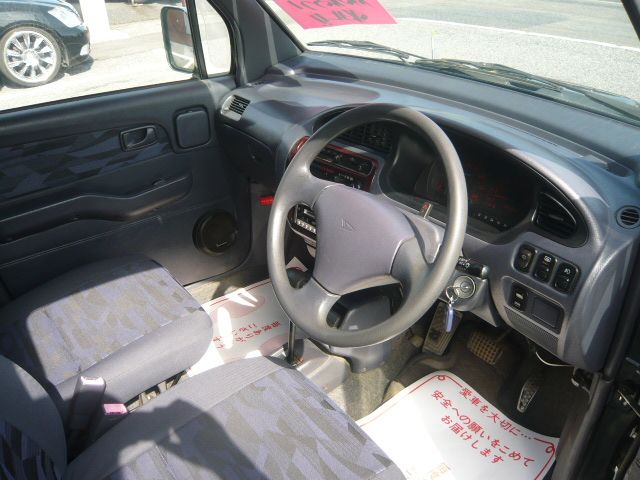 �����U �t�H���[�h ���Îԏ�� �ڍׂ�����