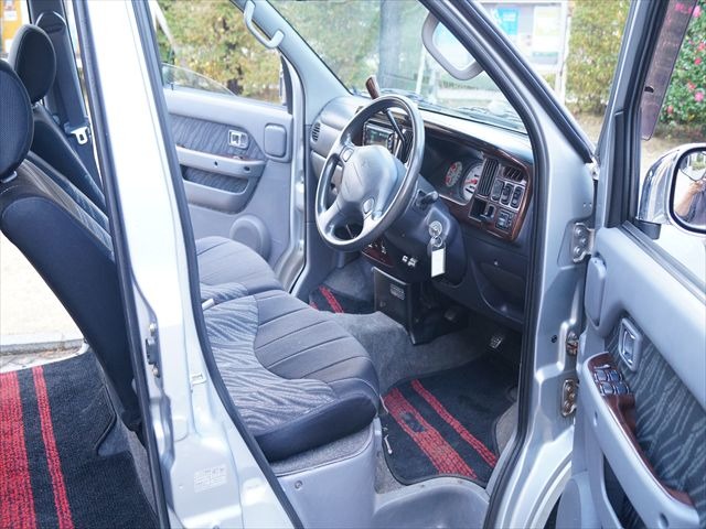 �t�H���N�X���[�Q�� �g�D�A���O ���Îԏ��F���