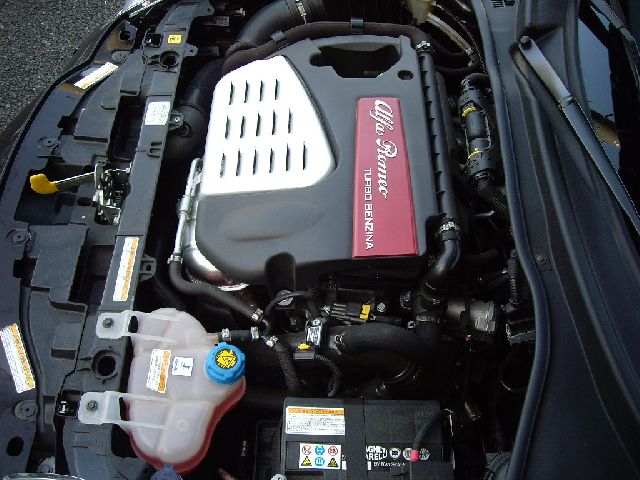 �{���{ V70�F�G���W��