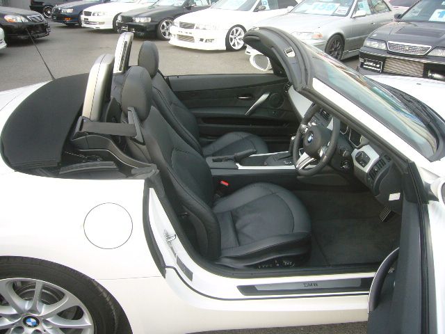 �L���f���b�N STS ���Îԏ��F�G���W��