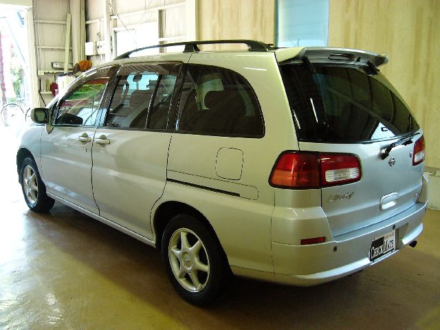 �j�b�T�� ���o�e�B 2000 ���Îԏ��F���