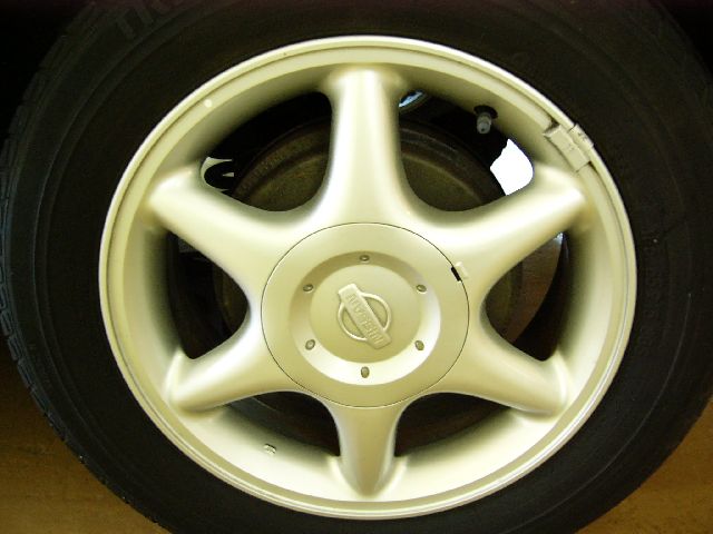 �j�b�T�� ���o�e�B 2000 ���Îԏ��F���̑�
