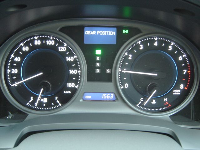 ���N�T�X IS250 ���Îԏ��F���[�^�[