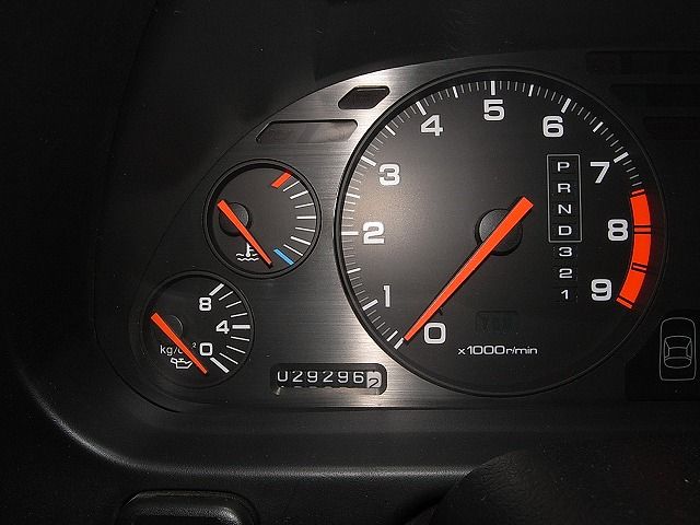 �z���_ NSX ���Îԏ��F���[�^�[