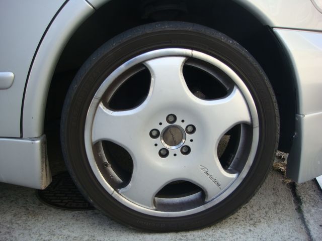 �����Z�f�X�E�x���c E240�F���̑�