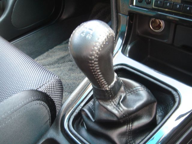 �V�{���[ �R���x�b�g ���Îԏ��F����