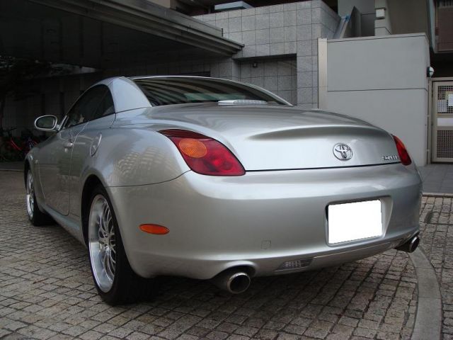 ���[�o�[ �~�j ���Îԏ��F���̑�