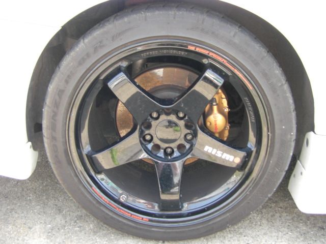 �j�b�T�� �X�J�C���C�� GT-R ���Îԏ��F���̑�