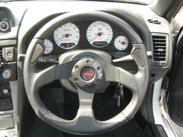 �j�b�T�� �X�J�C���C�� GT-R ���Îԏ��F���̑�
