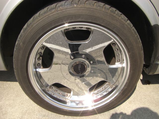�x���g���[ �^�[�{R ���Îԏ��F���̑�