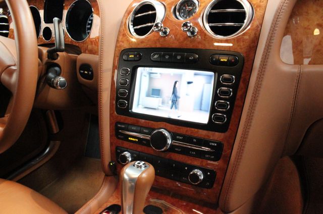 BMW Z4 ���Îԏ�� �ڍׂ�����
