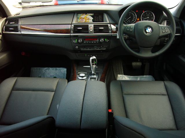 BMW X5 ���g�p�ԏ��F����
