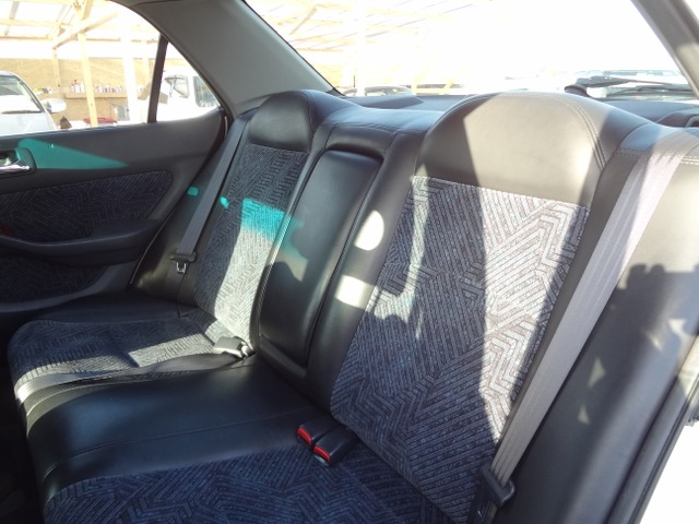 BMW 650i�J�u���I�� ���Îԏ��F���̑�