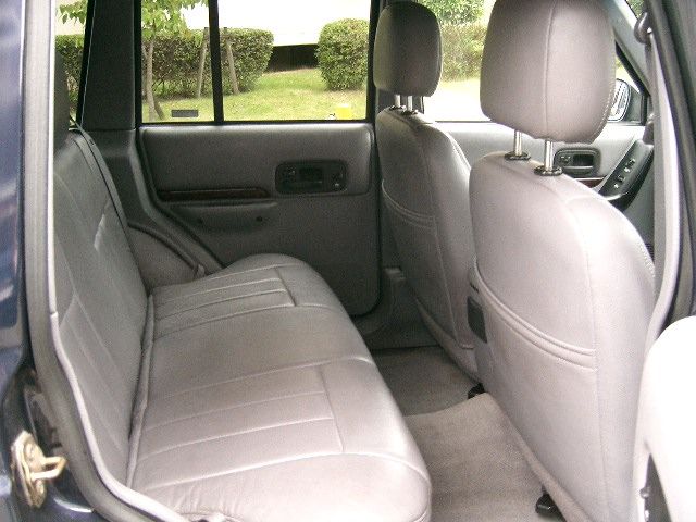 �N���C�X���[ �`�F���L�[LTD ���Îԏ��F���̑�