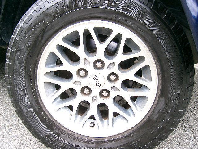 �N���C�X���[ �`�F���L�[LTD ���Îԏ��F���̑�
