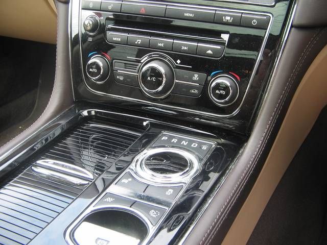 BMW M5 ���Îԏ��F���̑�