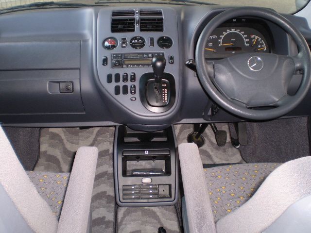 �����Z�f�X�E�x���c V230 ���Îԏ��F����