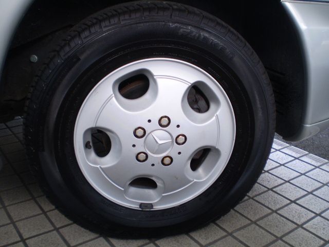 �����Z�f�X�E�x���c V230 ���Îԏ��F���̑�