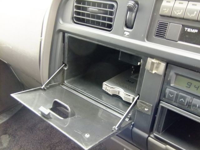 �g���^ �A���X�g ���Îԏ��F����