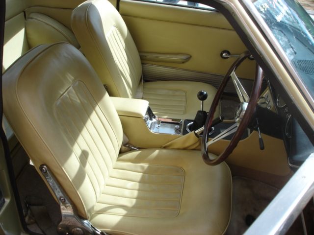 �j�b�T�� �V���r�A ���Îԏ��F���̑�