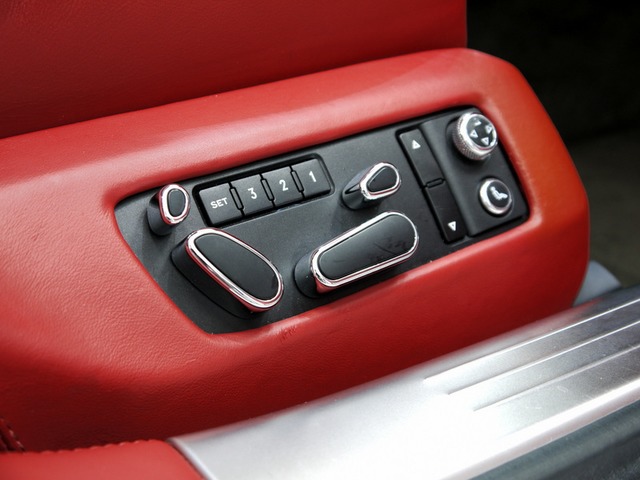 BMW 745Li ���Îԏ�� �ڍׂ�����
