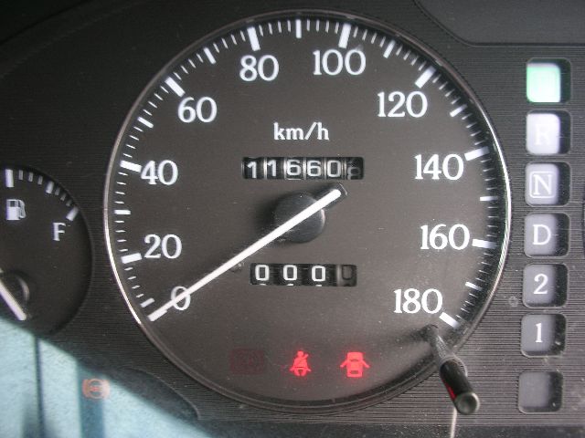 BMW 120i ���Îԏ��F�G���W��