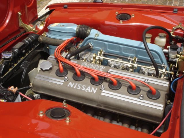 �j�b�T�� �X�J�C���C�� GT-R ���Îԏ��F�G���W��