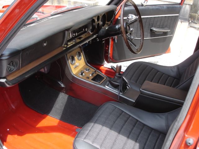 �j�b�T�� �X�J�C���C�� GT-R ���Îԏ��F���̑�