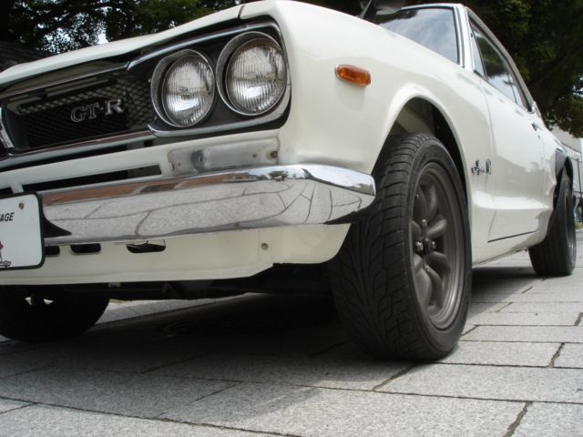 �j�b�T�� �X�J�C���C�� GT-R ���Îԏ��F���̑�