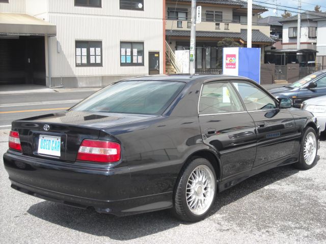 �{���{ V40 ���Îԏ�� �ڍׂ�����