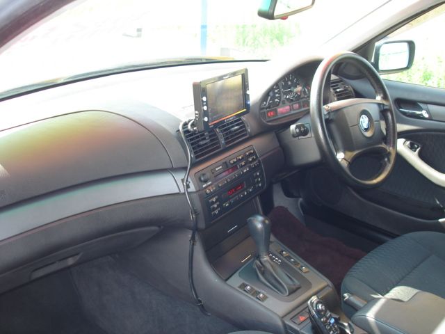BMW 525i �c�[�����O�F���