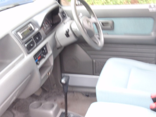 �}�Z���e�B �X�p�C�_�[ ���Îԏ��F���̑�