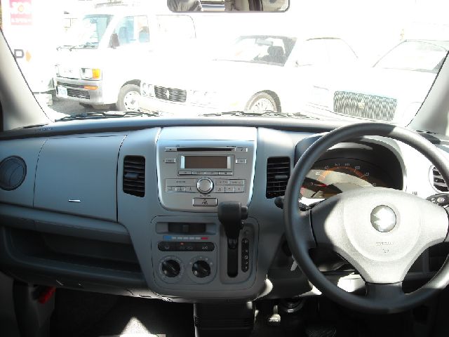 BMW 320i ���Îԏ�� �ڍׂ�����