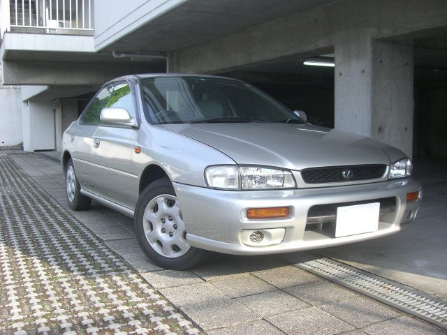 スバル インプレッサ 