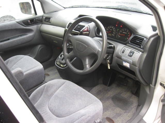 �A�E�f�B S8 ���Îԏ�� �ڍׂ�����
