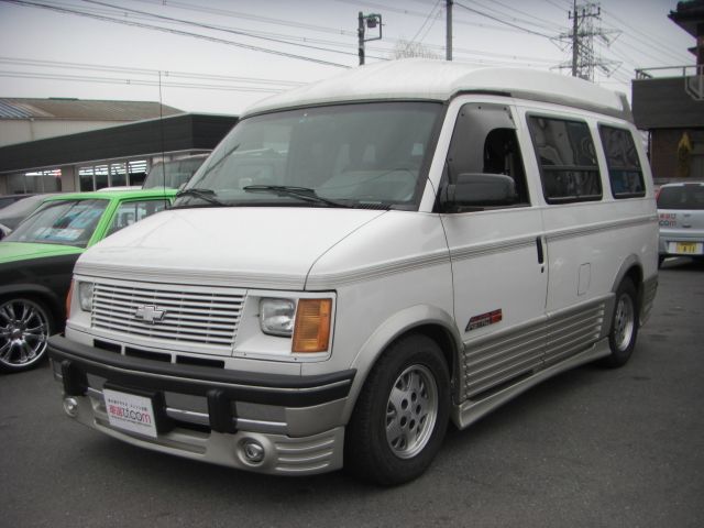 GMC サファリ ハイルーフ