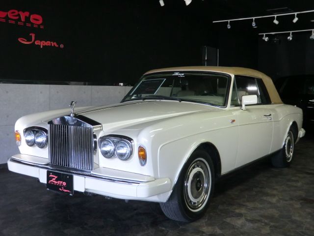 ロールスロイス コーニッシュの