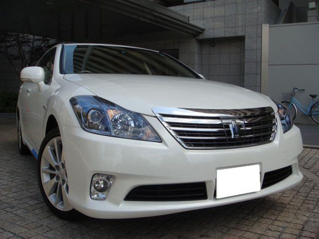 �N���E�� �n�C�u���b�h(�g���^) �f�p�b�P�[�W ���Îԉ摜