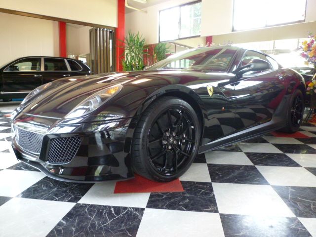 599(フェラーリ) GTO ディーラー車 中古車画像