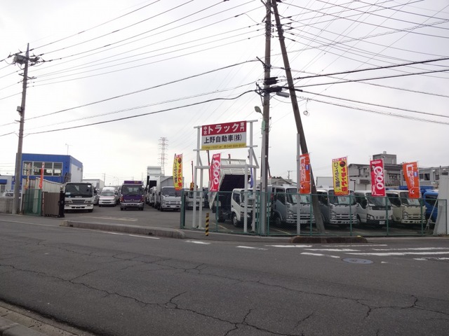 埼玉県 三郷市の中古車販売店 上野自動車株式会社 関東支店 中古車情報 中古車検索なら 車選びドットコム 車選び Com