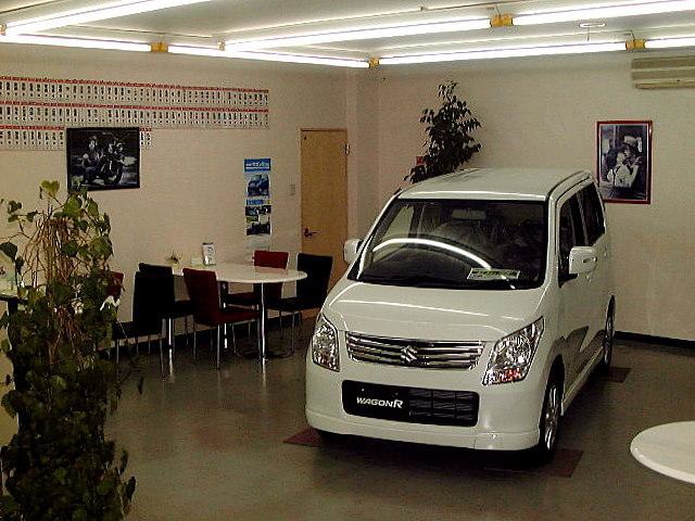 北海道 苫小牧市の中古車販売店 アップルワールド 苫小牧店 中古車情報 中古車検索なら 車選びドットコム 車選び Com
