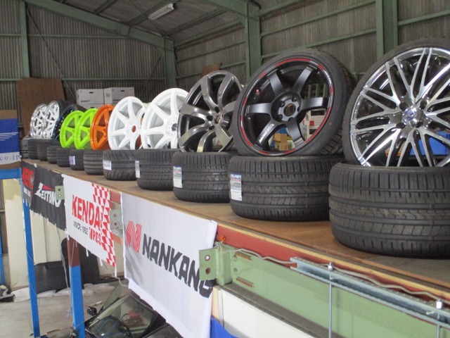 愛知県 名古屋市名東区の中古車販売店 ガレージマリン 中古車情報 中古車検索なら 車選びドットコム 車選び Com