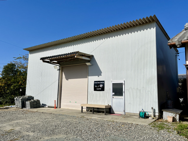 三重県 松阪市の中古車販売店 ガレージ楽 | 中古車情報・中古車検索