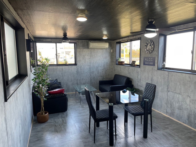 (有)アートラバーズ