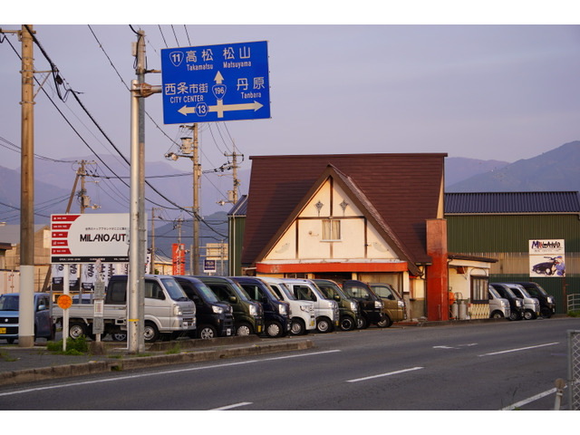ミラノオート業販専門店