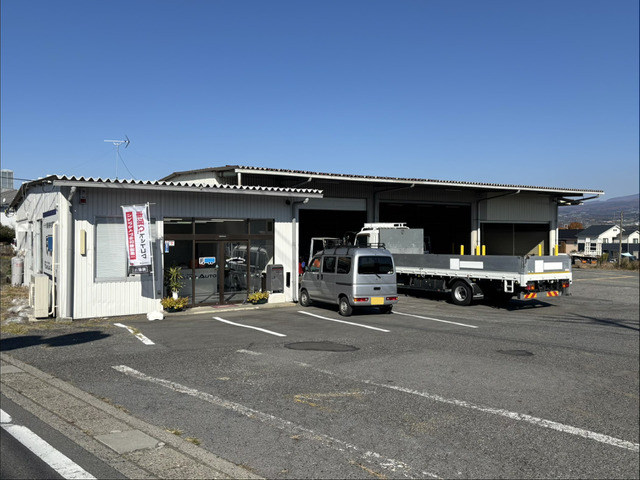 ファミリアオート株式会社
