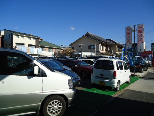 ●ご購入後からが本当のお付き合い、アフターサービスに全力を注ぎます。●当店では、ワンオーナーの良品質車を中心に、多数の在庫を保有しております。お客様1人1人のニーズにお応え出来る車が見つかるはずなので、お気軽にお越しください。
