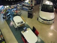 きれいな店内で納得行くまでご説明させていただきます☆★店内には豊富なカー用品が並び、カーナビ、カーフィルムなど全メーカー正規取り扱いです。アフターフォローもピット完備で安心です。ぜひ御来店下さい☆★ 羽島インターから車で10分!!
