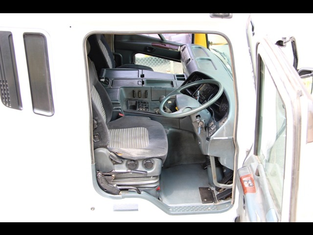 スーパーグレート