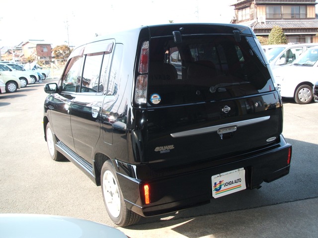 ���X�w�E�`�_�I�[�g�x�͈ɐ������ԓ��y�ɐ����z�C���^�[����ԂŖ�15���ł��B���C�y�ɂ����X���������B